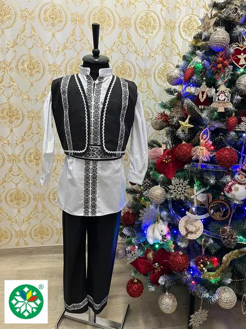 Costum traditional pentru baieti model 6