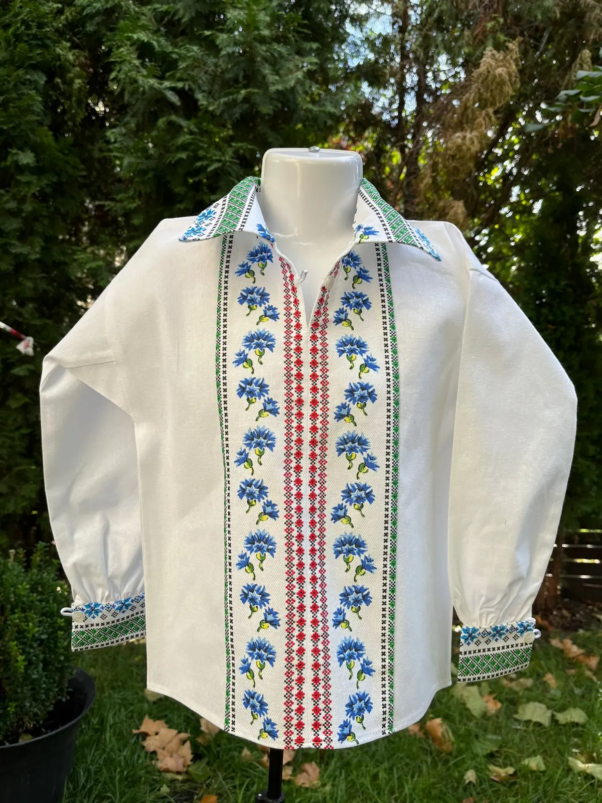 Ie traditionala baiat Bogdan