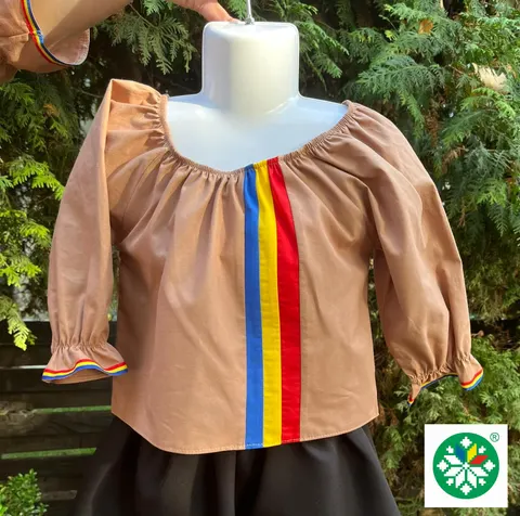 Ie tricolor fata model 4