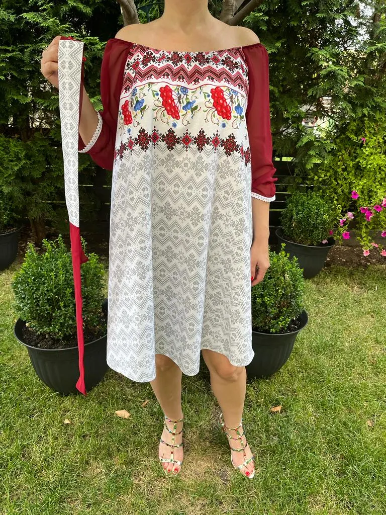 Rochie traditionala Anita