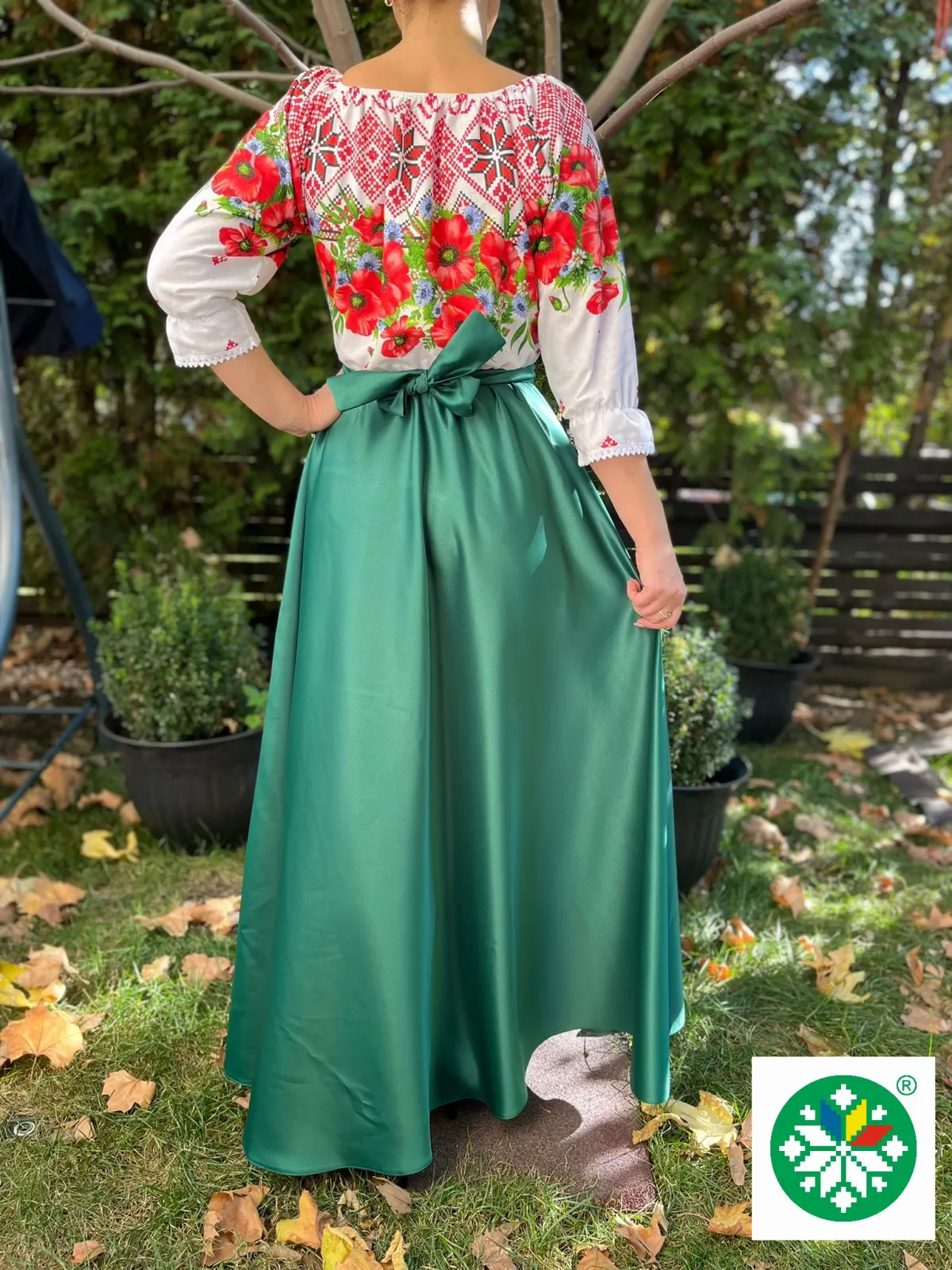 Rochie traditionala lunga Alberta