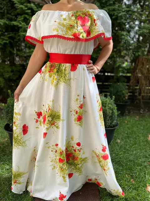 Rochie traditionala lunga Lorena