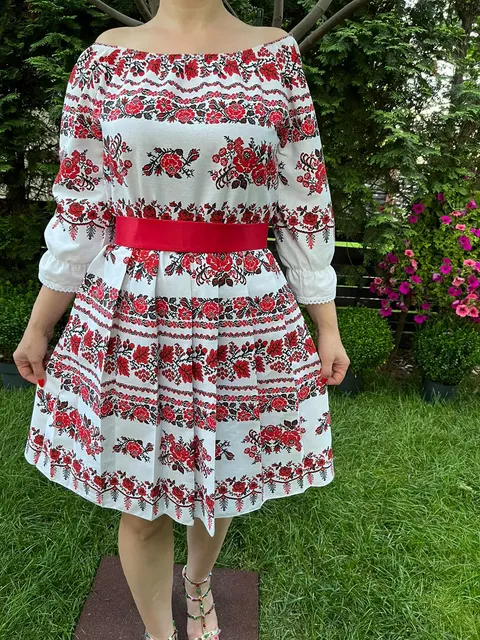 Rochie traditionala pliuri Mariana