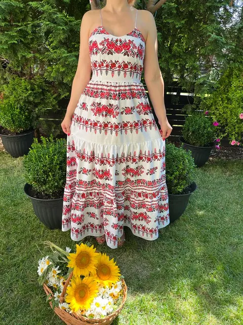 Rochie traditionala volane lunga Natalia