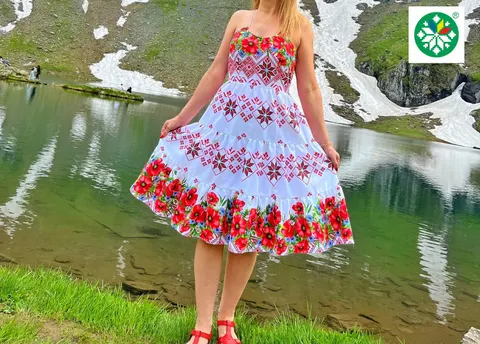 Rochie traditionala volane medie Teea