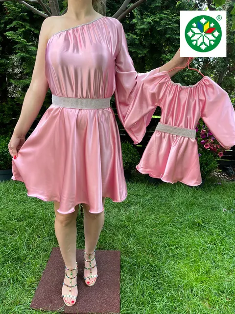 Set rochie scurta Aurora roz